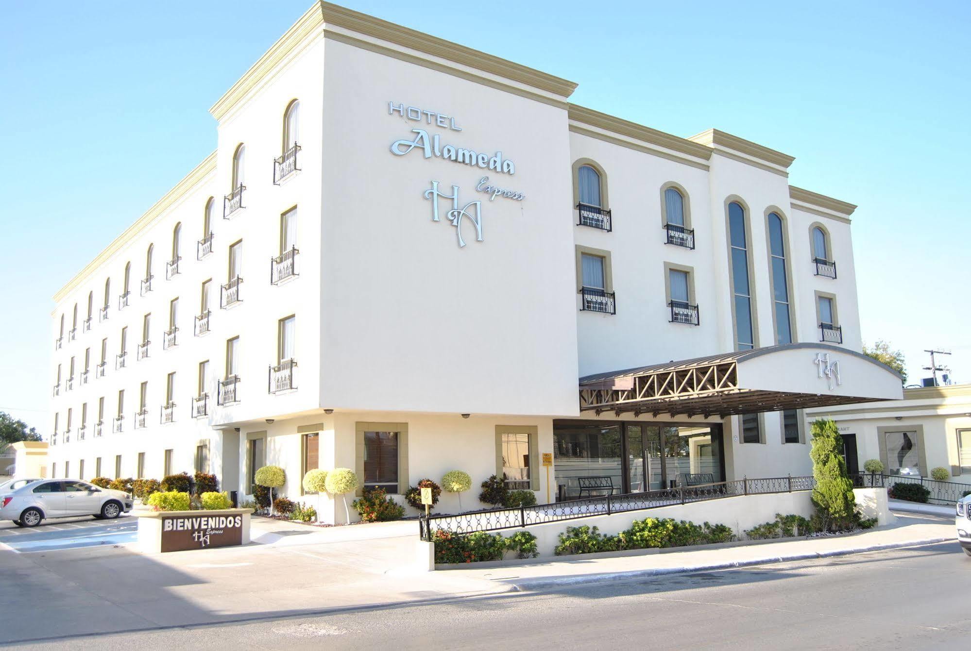 Hotel Alameda Express Matamoros  Zewnętrze zdjęcie